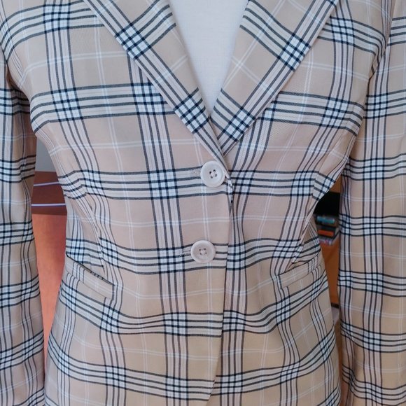 OGGI Designer's Jacket Blazer Fits sizes Small and 4-6 Boutique purchase - Picture 3 of 15